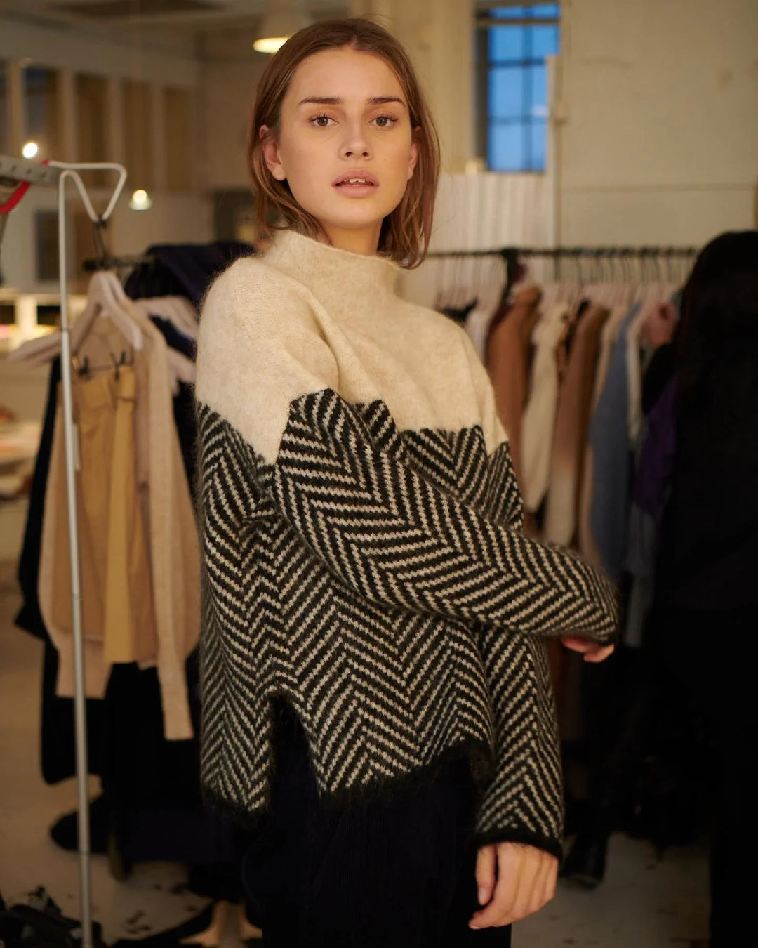 AVALLONE | MAGLIONE DOLCEVITA COMODO