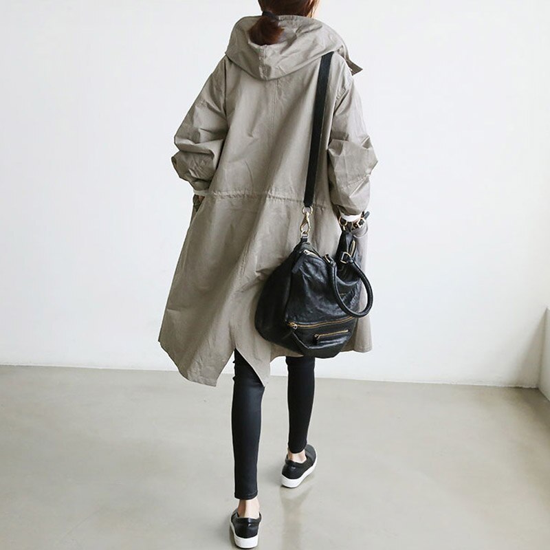 MAGGI | TRENCH ELEGANTE E IMPERMEABILE